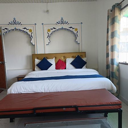 The Hostel Crown Udaipur Room photo